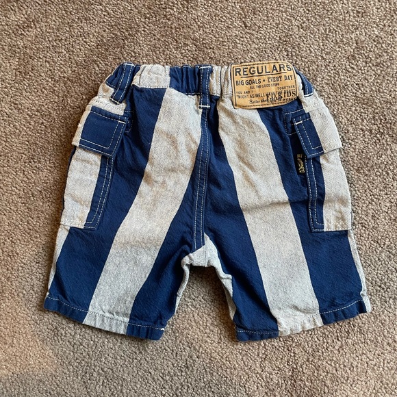 Bit’s kids shorts 2T - Picture 2 of 3